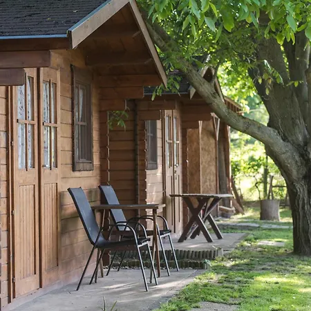 아파트 Diofa Vendeghaz 자르마디